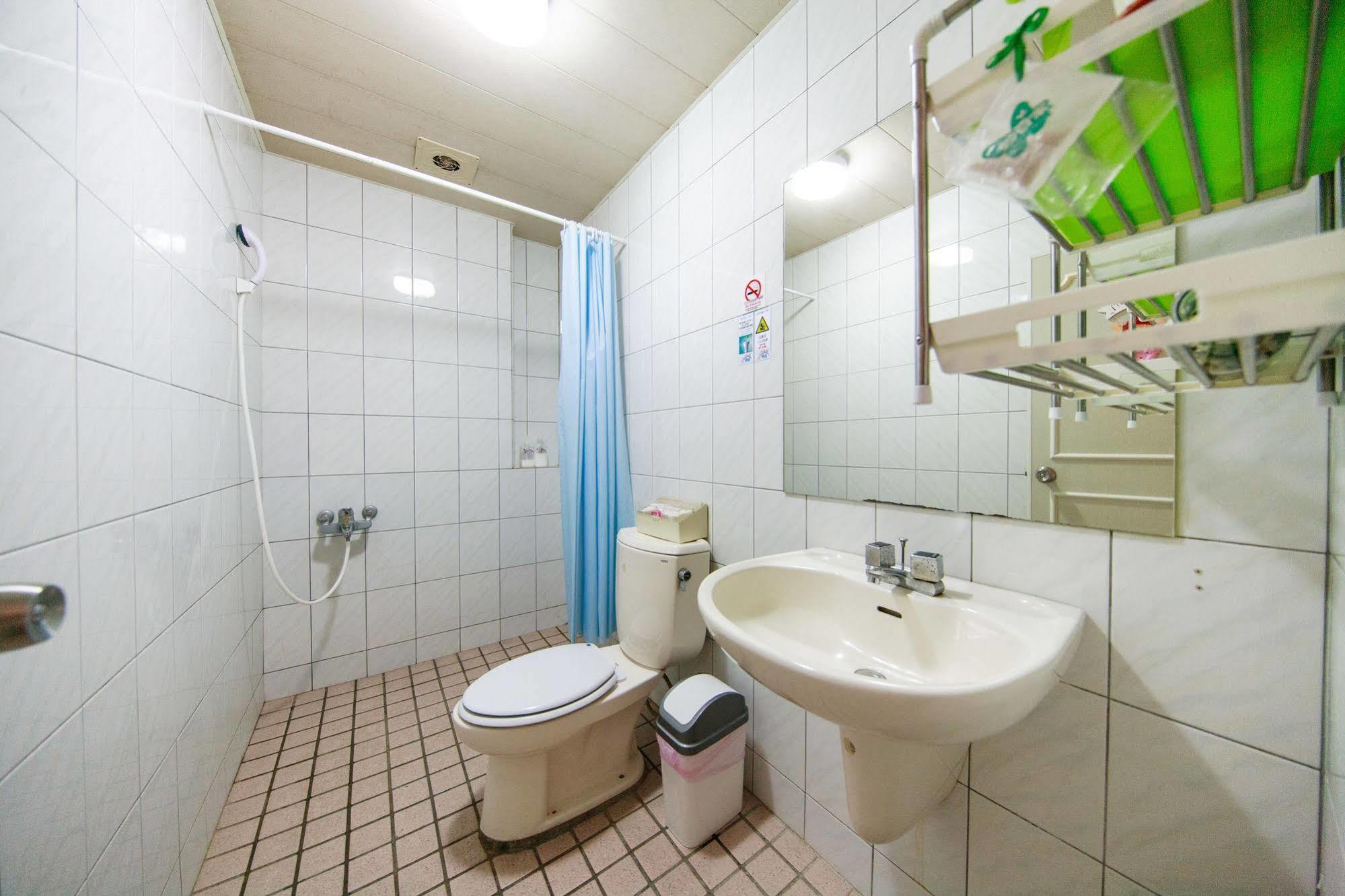 Appartement Ariyoshi Ya à Tainan Extérieur photo